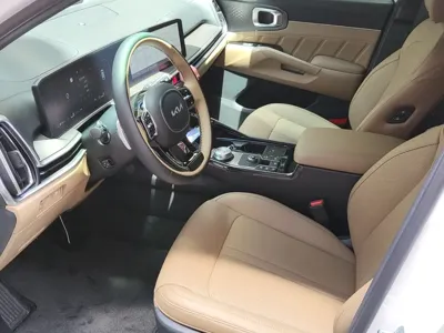Kia Sorento 2025, 2200 км, за 17880.78 USD - фото 15