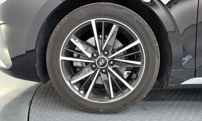 Hyundai Grandeur 2021, 73409 км, за 13921.43 USD