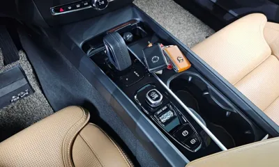 Volvo V60 2021, 13343 км, за 23778.51 USD - фото 9