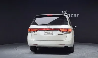 Honda Odyssey 2015, 62428 км, за 10726.12 USD