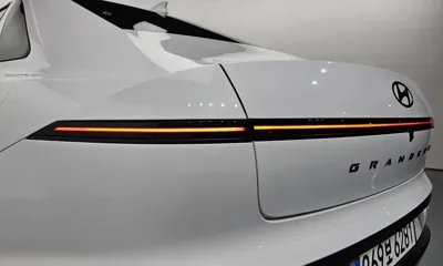 Hyundai Grandeur 2025, 18319 км, за 26125.77 USD - фото 23