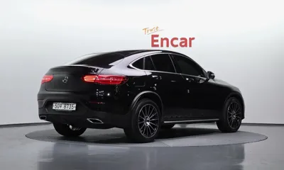 Mercedes-Benz GLC-Class 2017, 99008 км, за 18773.8 USD
