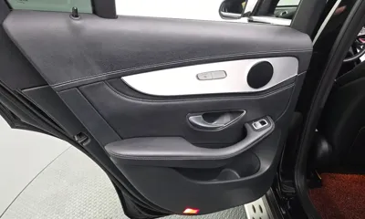 Mercedes-Benz GLC-Class 2017, 99008 км, за 18773.8 USD - фото 25