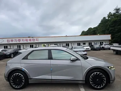 Hyundai Ioniq5 2022, 119000 км, за 19372.03 USD