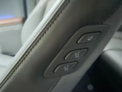 Hyundai Ioniq5 2022, 119000 км, за 19372.03 USD - фото 9