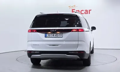 Kia Canival 2023, 120413 км, за 14006.52 USD