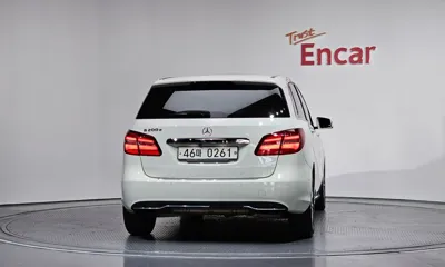 Mercedes-Benz B-Class 2017, 69476 км, за 8450.44 USD