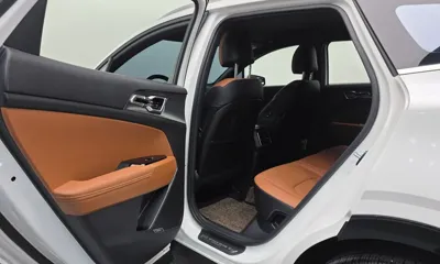 Kia Sportage 2024, 44277 км, за 23466.44 USD - фото 16