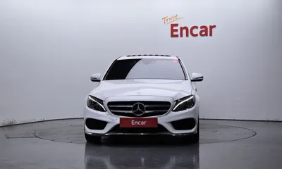 Mercedes-Benz C-Class 2017, 74931 км, за 12414.6 USD