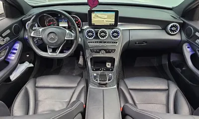 Mercedes-Benz C-Class 2017, 74931 км, за 12414.6 USD - фото 7