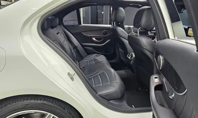 Mercedes-Benz C-Class 2017, 74931 км, за 12414.6 USD - фото 12