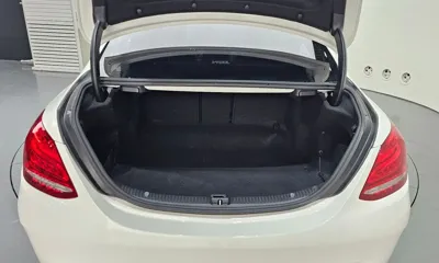 Mercedes-Benz C-Class 2017, 74931 км, за 12414.6 USD - фото 20