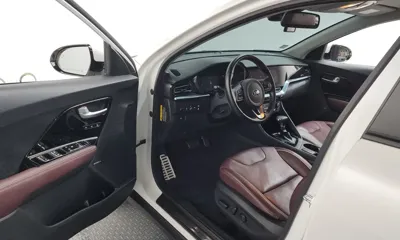 Kia Niro 2021, 64090 км, за 13719.31 USD - фото 10