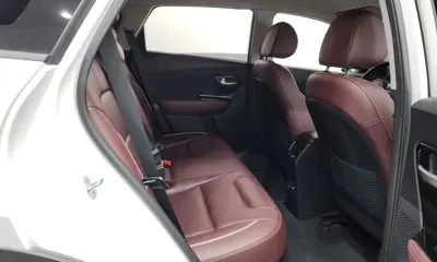 Kia Niro 2021, 64090 км, за 13719.31 USD - фото 11