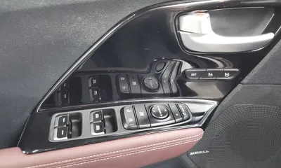 Kia Niro 2021, 64090 км, за 13719.31 USD - фото 30