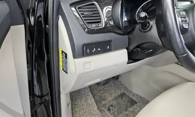 Kia Canival 2020, 147435 км, за 10305.89 USD - фото 17