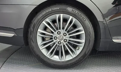 Genesis EQ900 2017, 265096 км, за 7361.57 USD