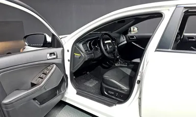Kia K5 2015, 85020 км, за 4030.42 USD - фото 10