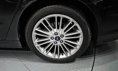 Ford Fusion 2013, 90603 км, за 3296.99 USD