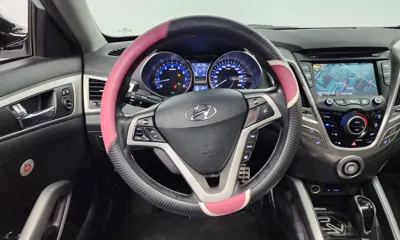 Hyundai Veloster 2015, 88748 км, за 3633.96 USD - фото 13