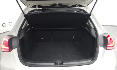 Mercedes-Benz A-Class 2019, 72406 км, за 10726.12 USD - фото 20