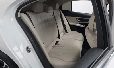 Mercedes-Benz E-Class 2025, 7864 км, за 41945.65 USD - фото 12