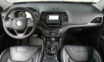 Jeep Cherokee 2022, 23770 км, за 15456.46 USD - фото 7