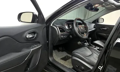 Jeep Cherokee 2022, 23770 км, за 15456.46 USD - фото 11