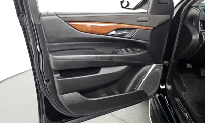 Cadillac Escalade 2018, 110998 км, за 20802.18 USD - фото 24