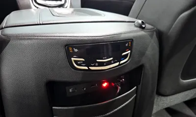 Cadillac Escalade 2018, 110998 км, за 20802.18 USD - фото 29
