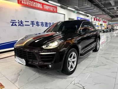 Porsche Macan 2015, 90000 км, за 16038.54 USD
