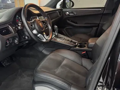 Porsche Macan 2015, 90000 км, за 16038.54 USD