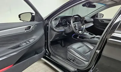 Hyundai Grandeur 2020, 97187 км, за 16421.43 USD - фото 10