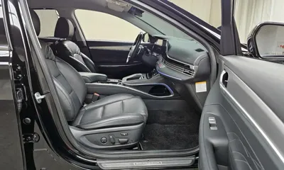 Hyundai Grandeur 2020, 97187 км, за 16421.43 USD - фото 11