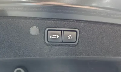 Hyundai Grandeur 2020, 97187 км, за 16421.43 USD - фото 20