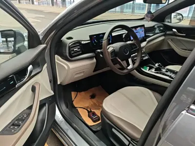 BYD Qin Plus 2024, 37500 км, за 7106.98 USD - фото 16