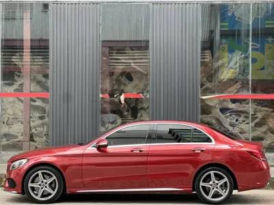 Mercedes-Benz C-Class 2018, 91800 км, за 16347.53 USD