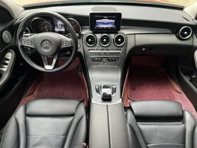 Mercedes-Benz C-Class 2018, 91800 км, за 16369.76 USD - фото 10