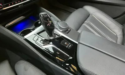 BMW 5-Series 2023, 50754 км, за 25330.46 USD - фото 9