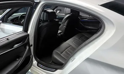 BMW 5-Series 2023, 50754 км, за 25330.46 USD - фото 26
