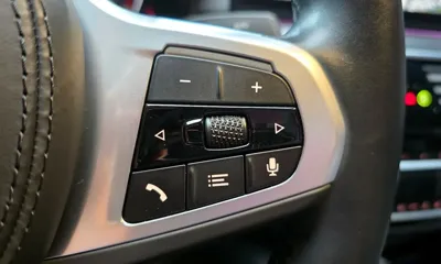BMW 5-Series 2023, 50754 км, за 25330.46 USD - фото 27