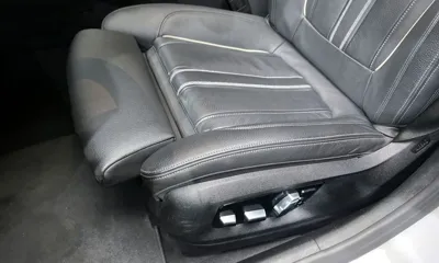 BMW 5-Series 2023, 50754 км, за 25330.46 USD - фото 31