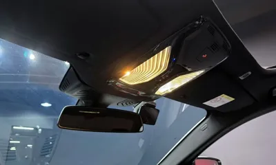 BMW 5-Series 2023, 50754 км, за 25330.46 USD - фото 32