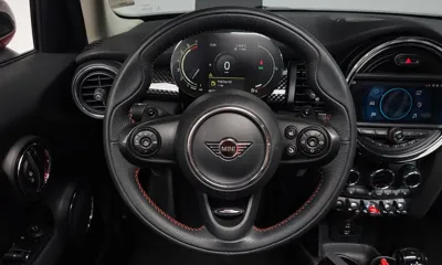 MINI Cooper 2021, 66779 км, за 15032.17 USD - фото 13