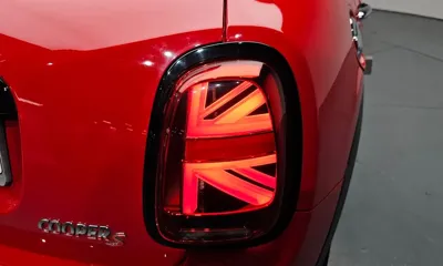 MINI Cooper 2021, 66779 км, за 15032.17 USD - фото 23