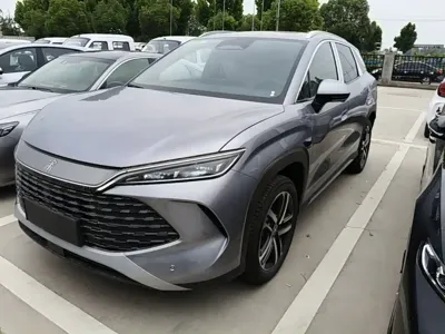 BYD L DM-i 2026, 100 км, за 16980.1 USD