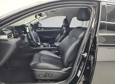 Kia K5 2023, 82803 км, за 19029.8 USD - фото 11