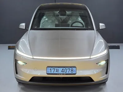 Tesla Model Y 2026, 10 км, за 49576.98 USD