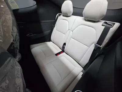 Tesla Model Y 2026, 10 км, за 49576.98 USD - фото 15