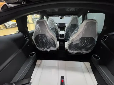 Tesla Model Y 2026, 10 км, за 49576.98 USD - фото 20
